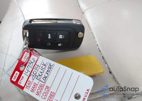 2014 Buick Lacrosse Leather Group z USA, uszkodzony, nr VIN 1G4GB5G3XEF267314